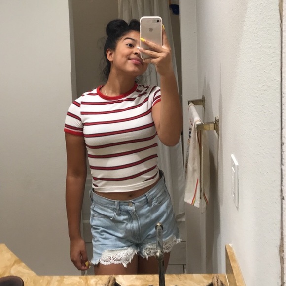 Meet your Posher, Mia - Picture 1 of 1